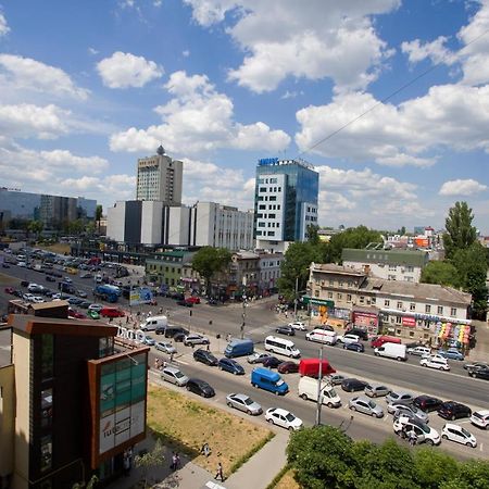 Apartament Curat Si Confortabil Str. Ismail 86 In Centrul Chisinaului Appartement Buitenkant foto