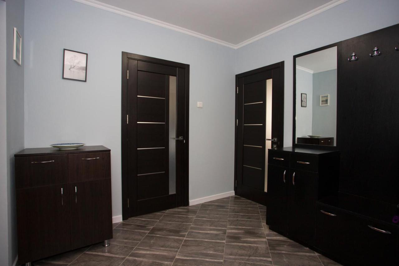 Apartament Curat Si Confortabil Str. Ismail 86 In Centrul Chisinaului Appartement Buitenkant foto