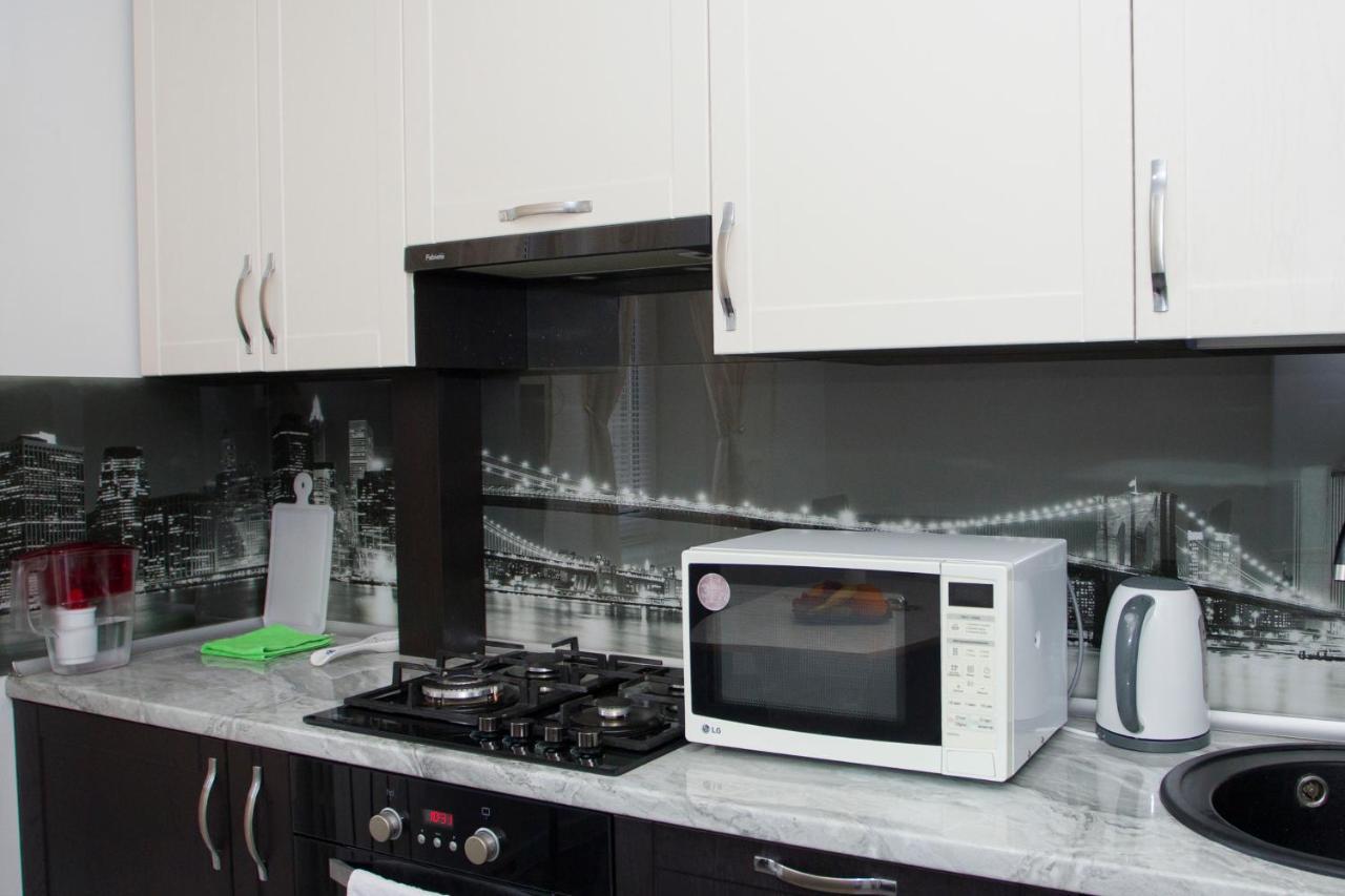 Apartament Curat Si Confortabil Str. Ismail 86 In Centrul Chisinaului Appartement Buitenkant foto