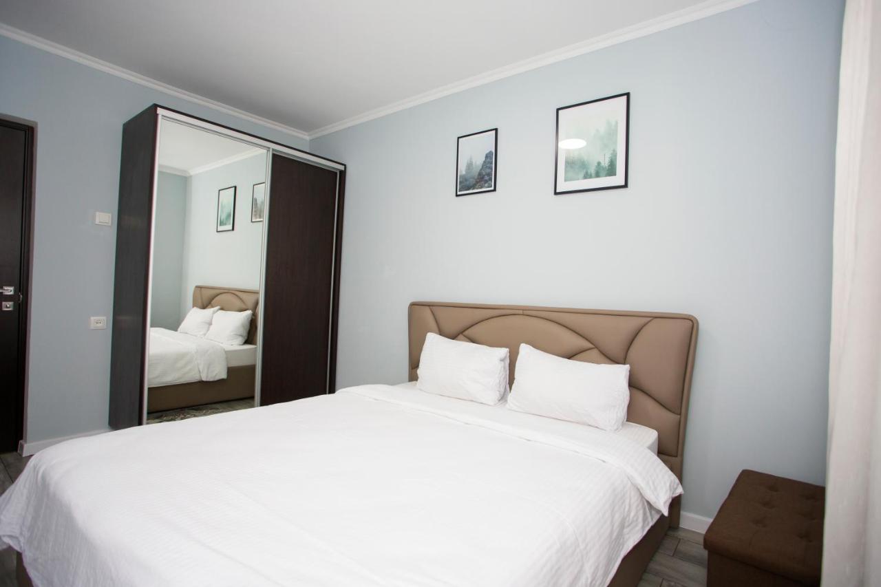 Apartament Curat Si Confortabil Str. Ismail 86 In Centrul Chisinaului Appartement Buitenkant foto
